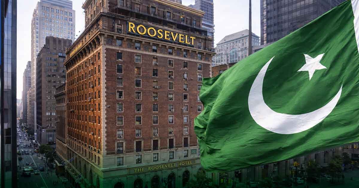 امریکا میں واقع روزویلٹ ہوٹل نیویارک، جو پاکستان انٹرنیشنل ایئرلائنز کی ملکیت ہے